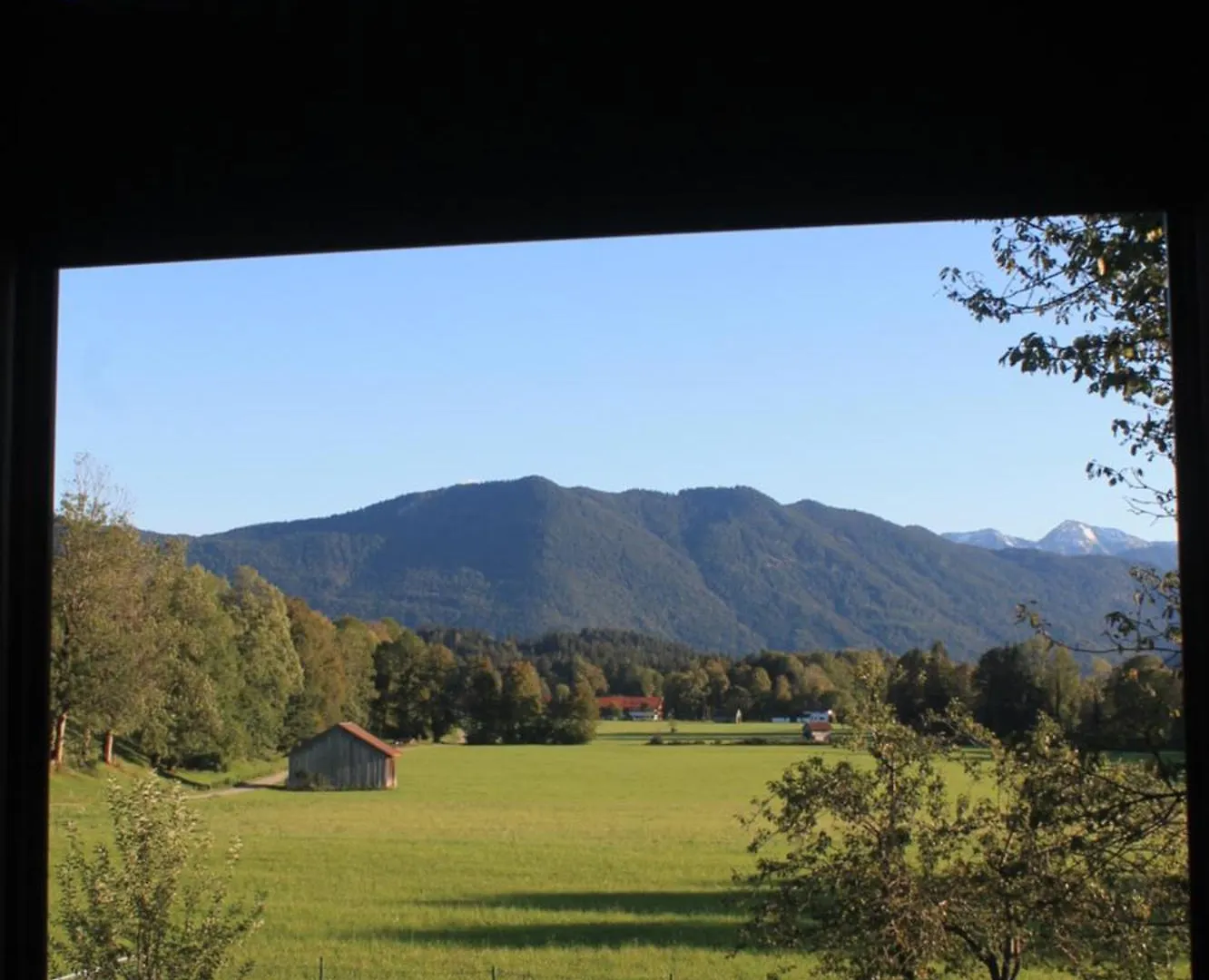 Family-Place-Mountain View-Fireplace-8 P. Lenggries Holiday home
